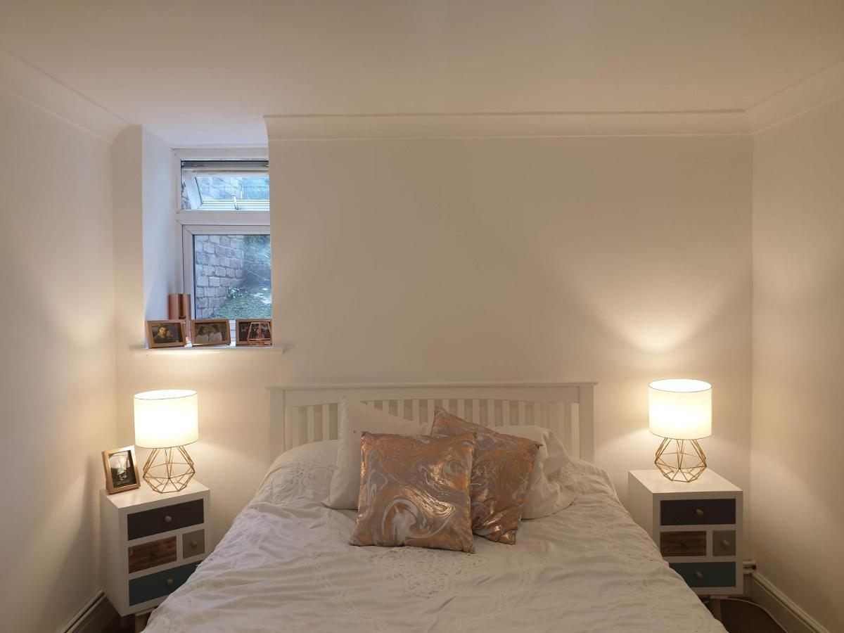 Cozy Muswell Hill 1-Bedroom Flat 런던 외부 사진